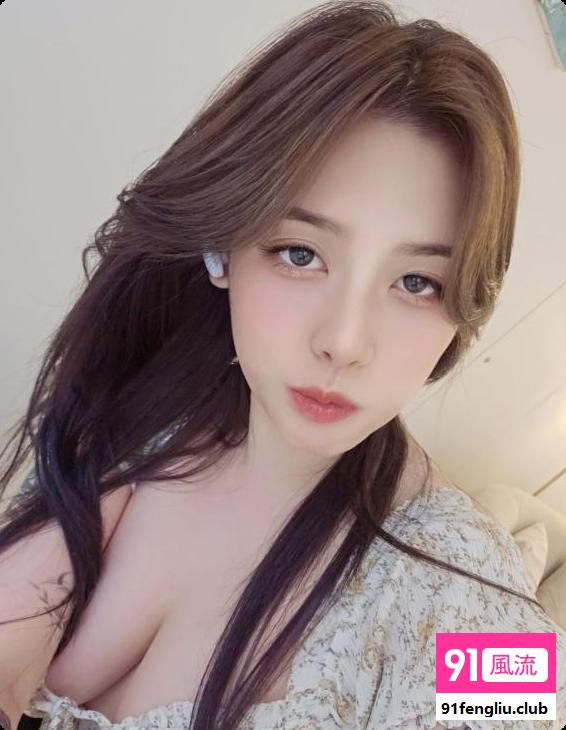 有制服的年轻骚女